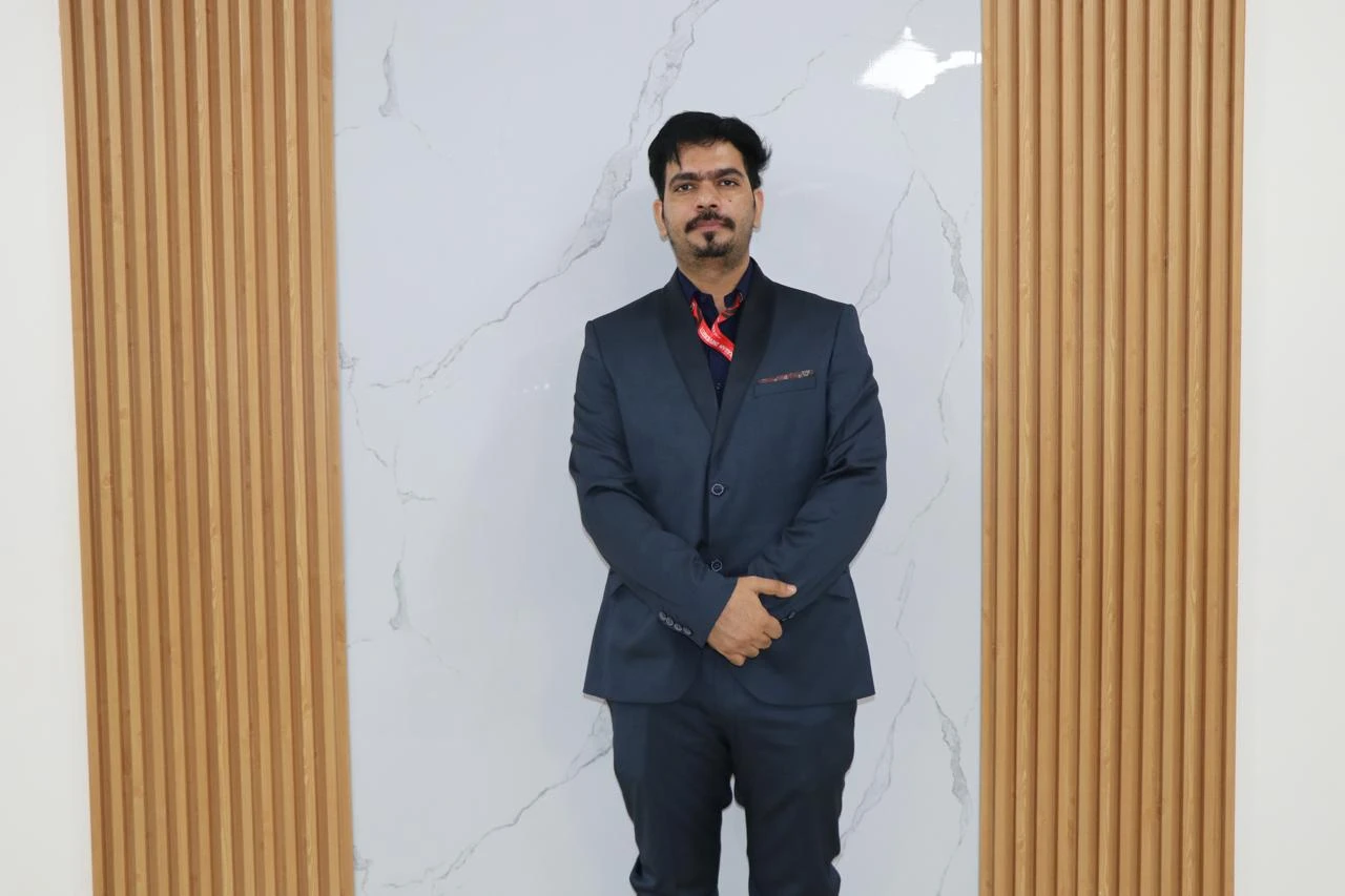 Dr Aamir Ahmad Bhat